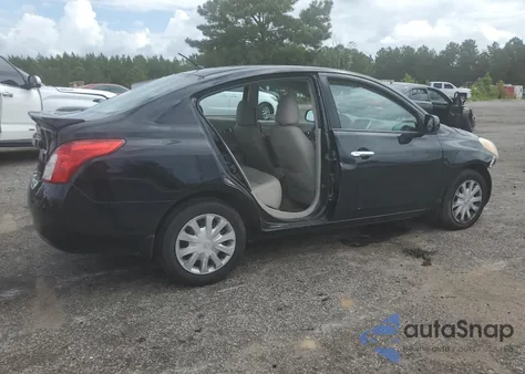 2014 Nissan Versa S z USA, uszkodzony, nr VIN 3N1CN7AP7EL825002